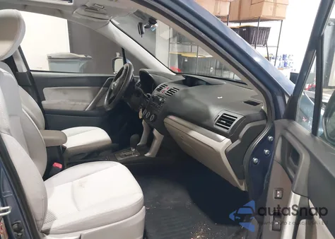 2015 Subaru Forester 2.5I Premium z USA, uszkodzony, nr VIN JF2SJADC0FH405738